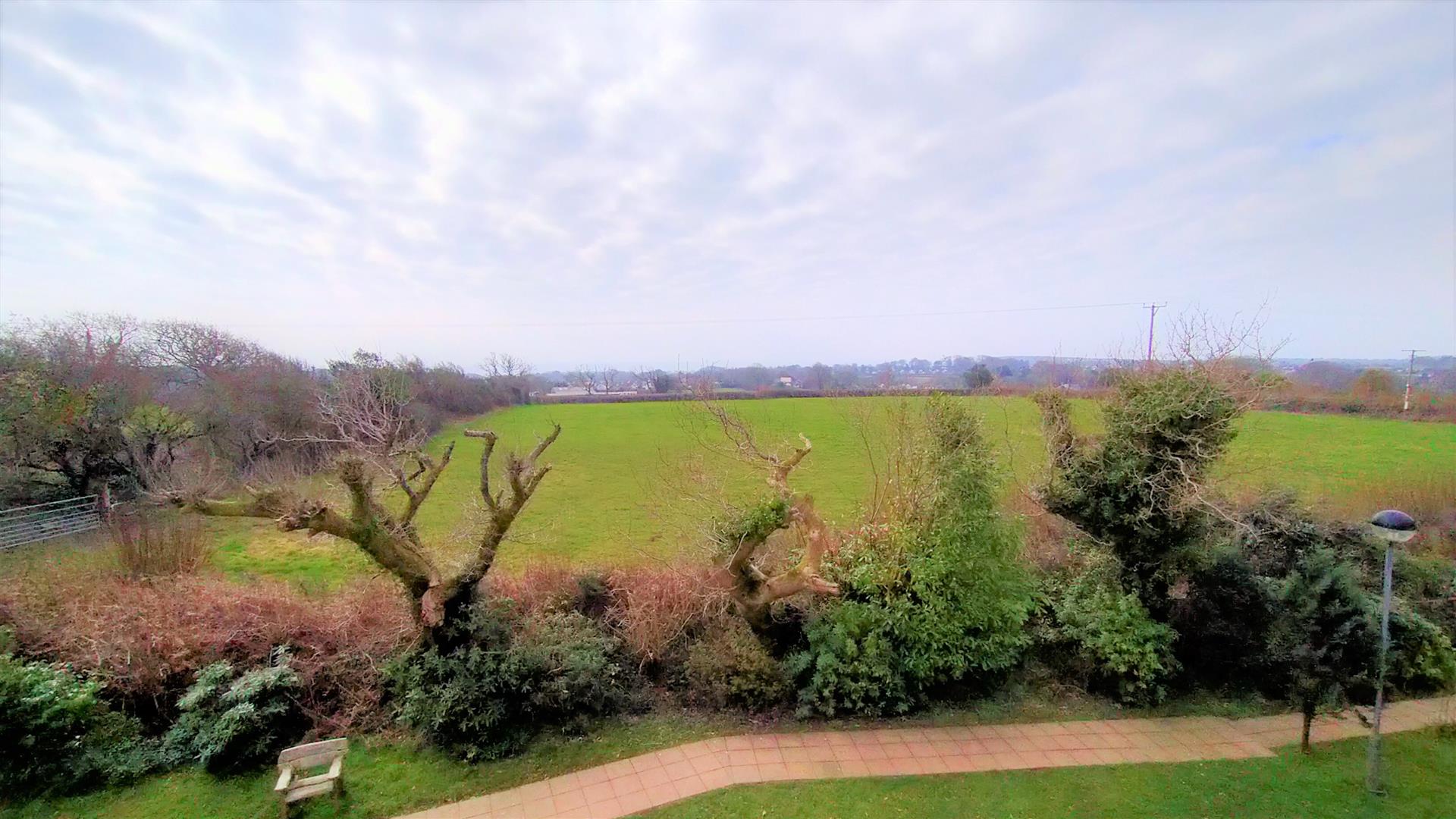 Willow Court, Clyne Common, Swansea, £99,950 Dawsons Property